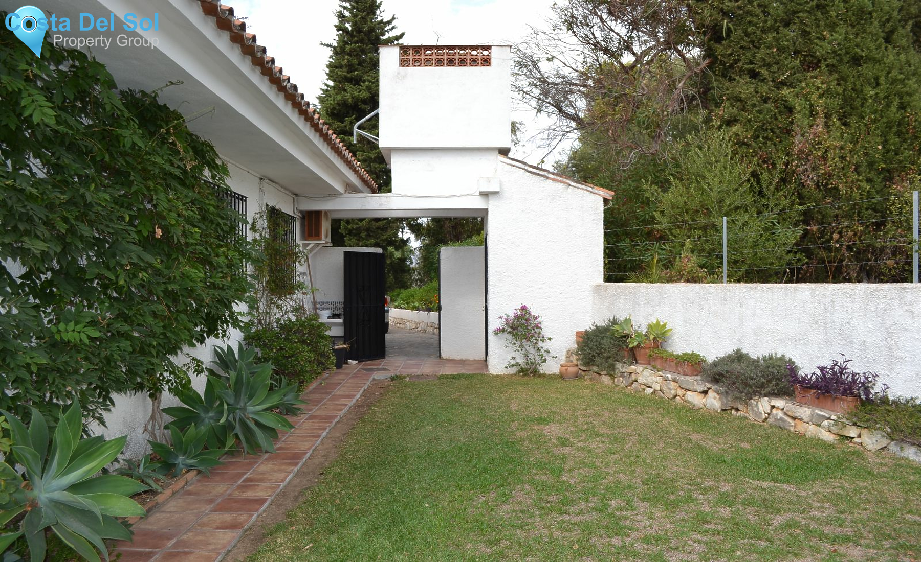 Detached Villa in Mijas-1207280