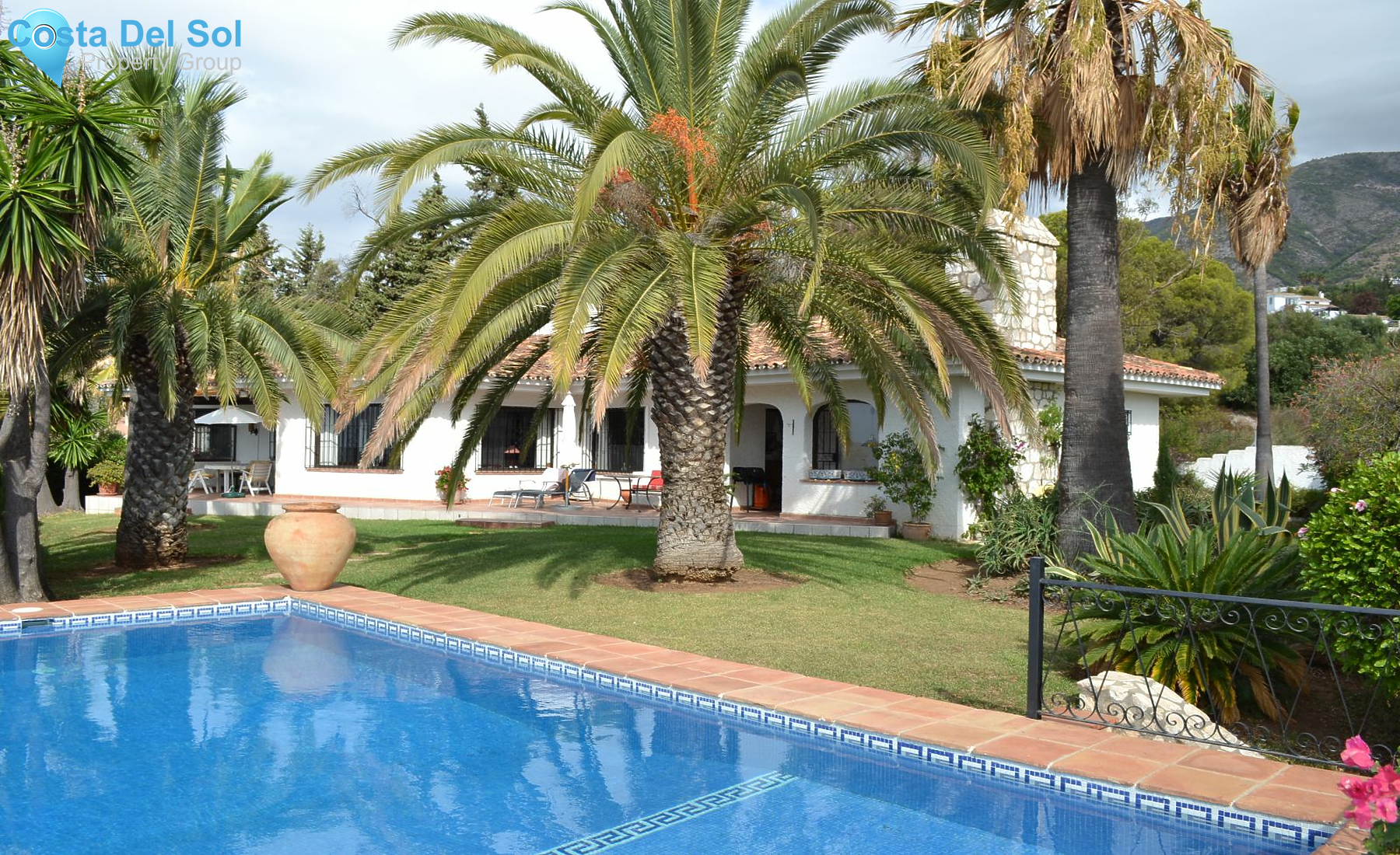 Detached Villa in Mijas-1207269