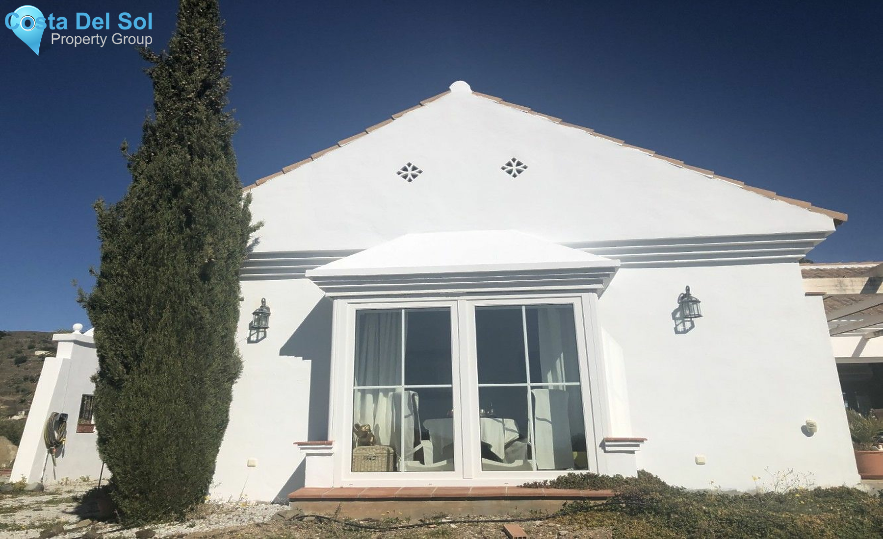 Detached Villa in Moclinejo-1230570