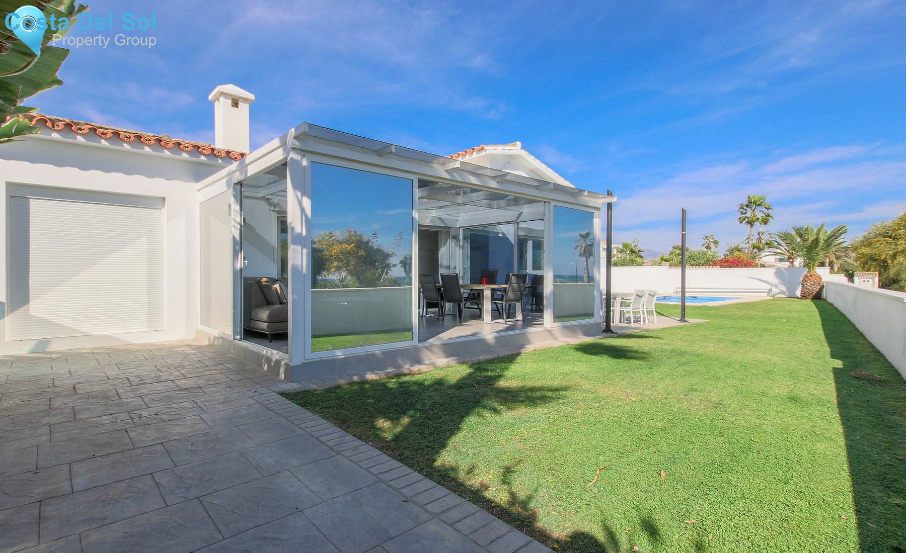Detached Villa in New Golden Mile-1417047
