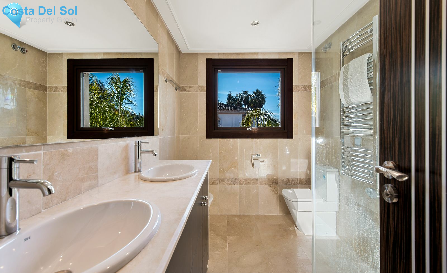 Detached Villa in Nueva Andalucía-1392508