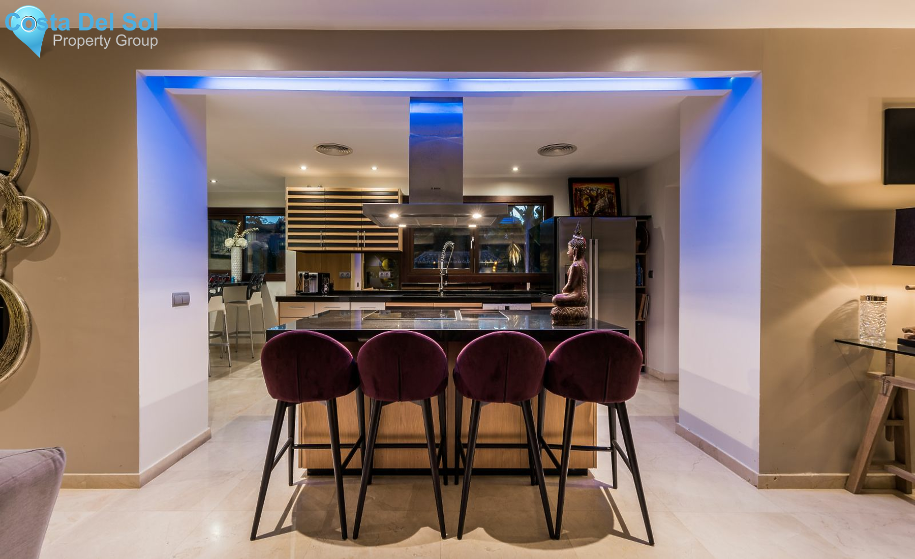 Detached Villa in Nueva Andalucía-1392498