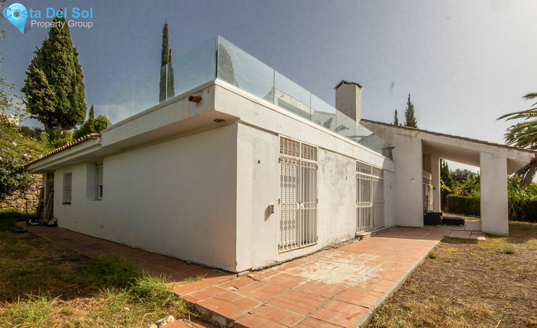 Detached Villa in Nueva Andalucía-1441859