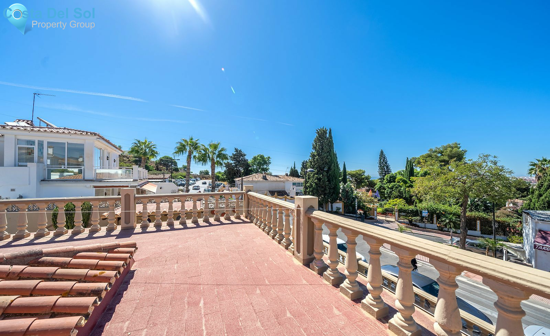 Detached Villa in Nueva Andalucía-1447814