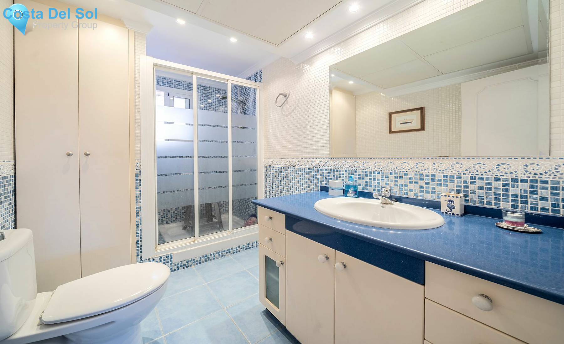 Detached Villa in Nueva Andalucía-1447806