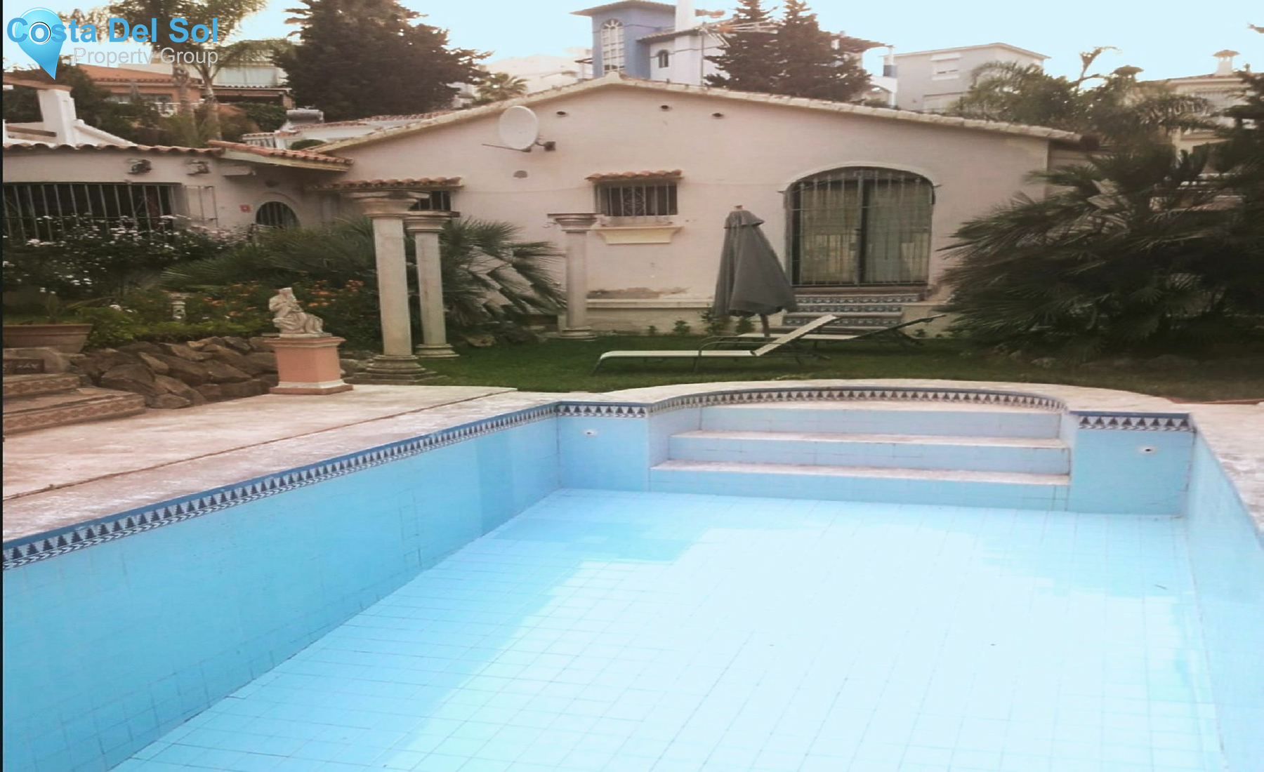 Detached Villa in Nueva Andalucía
