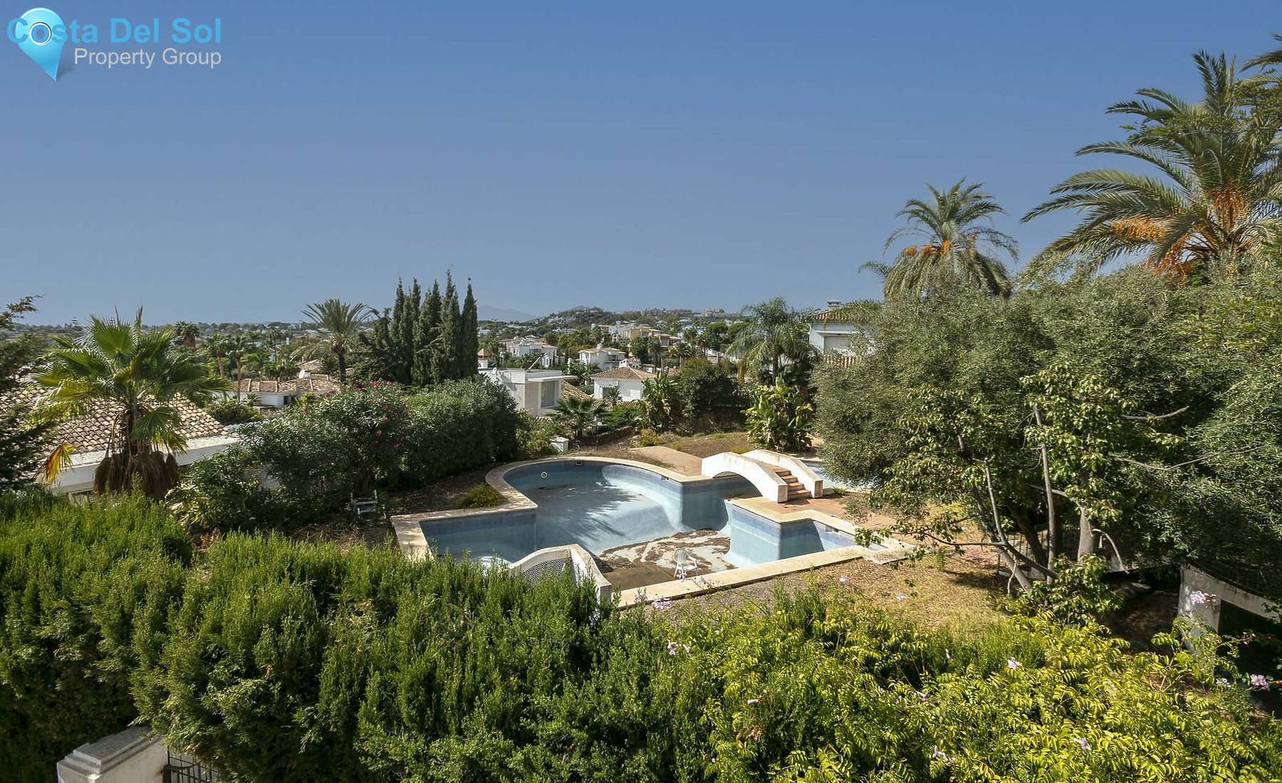 Detached Villa in Nueva Andalucía-1546803