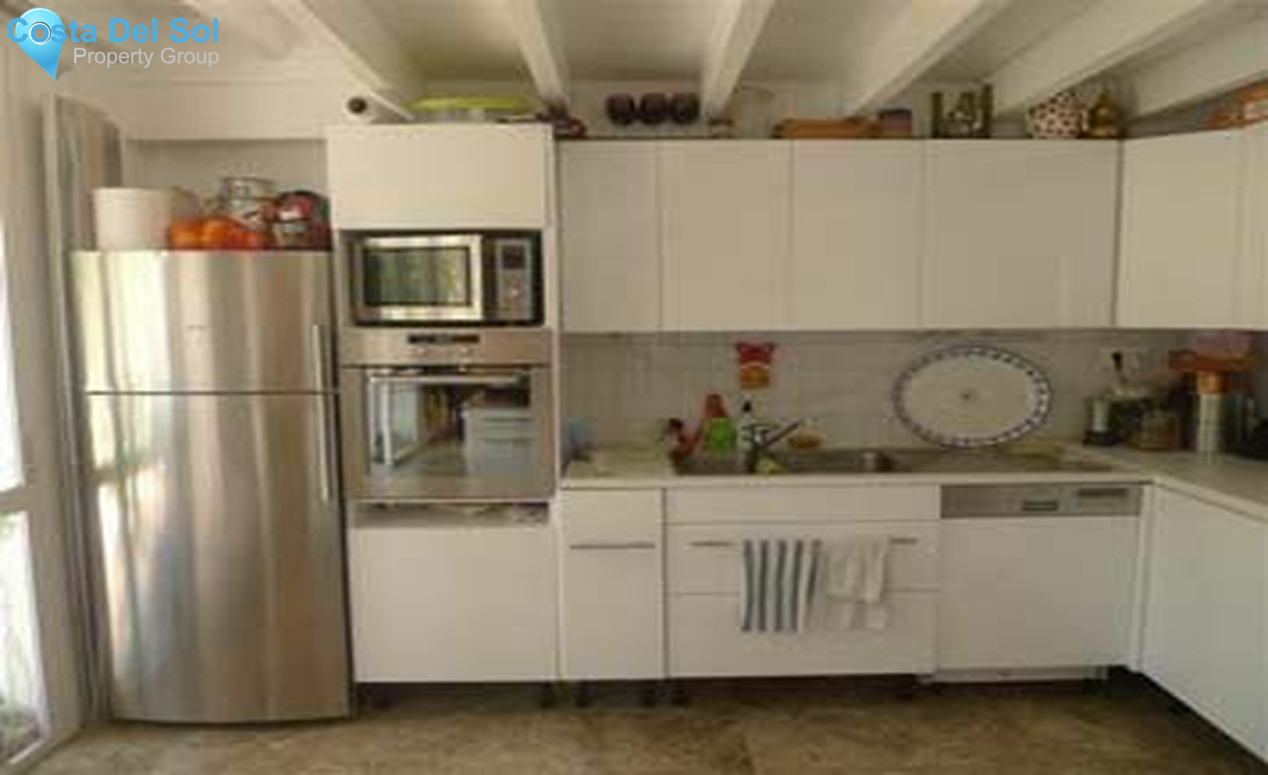Detached Villa in Nueva Andalucía-1546796