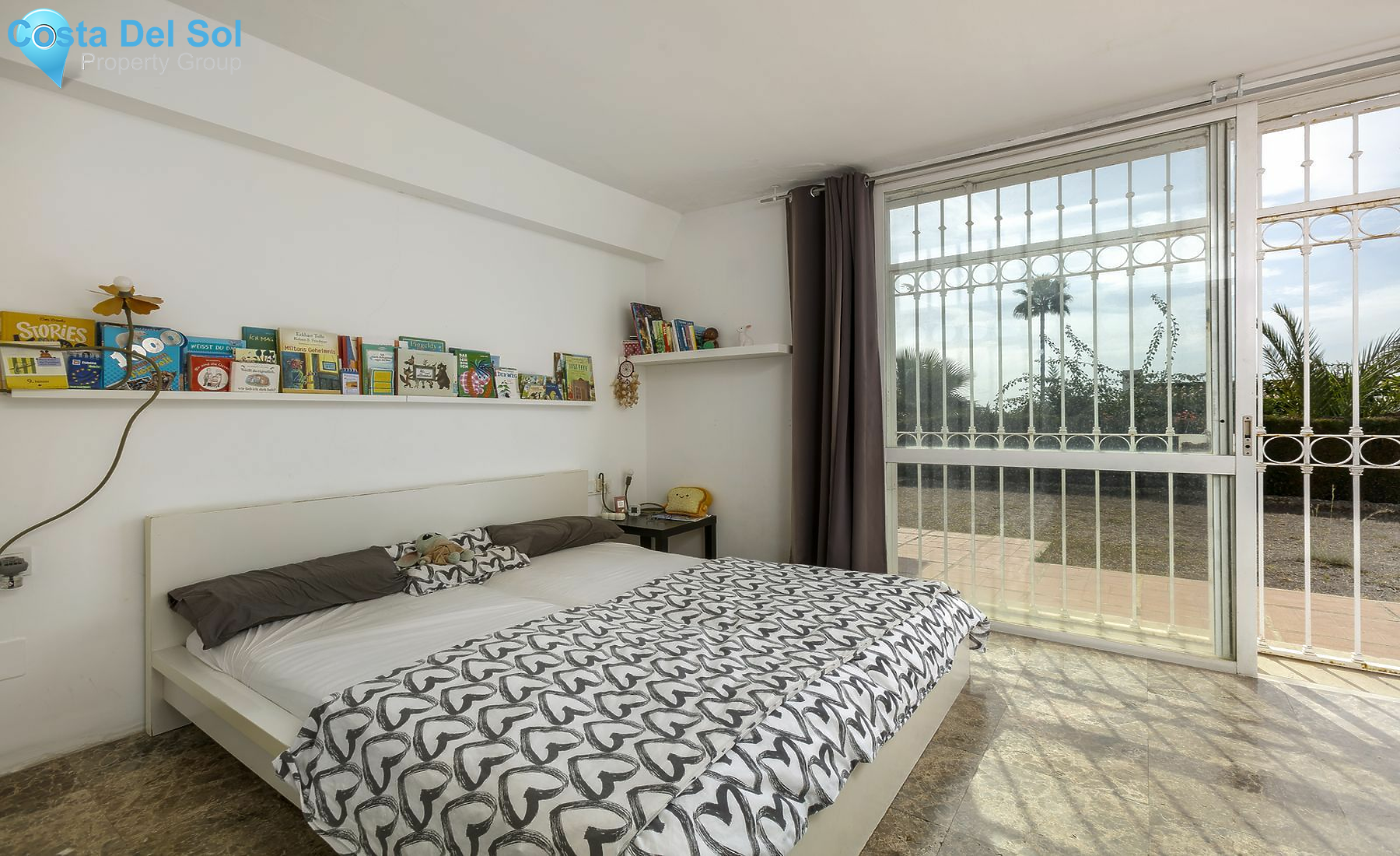 Detached Villa in Nueva Andalucía-1546797