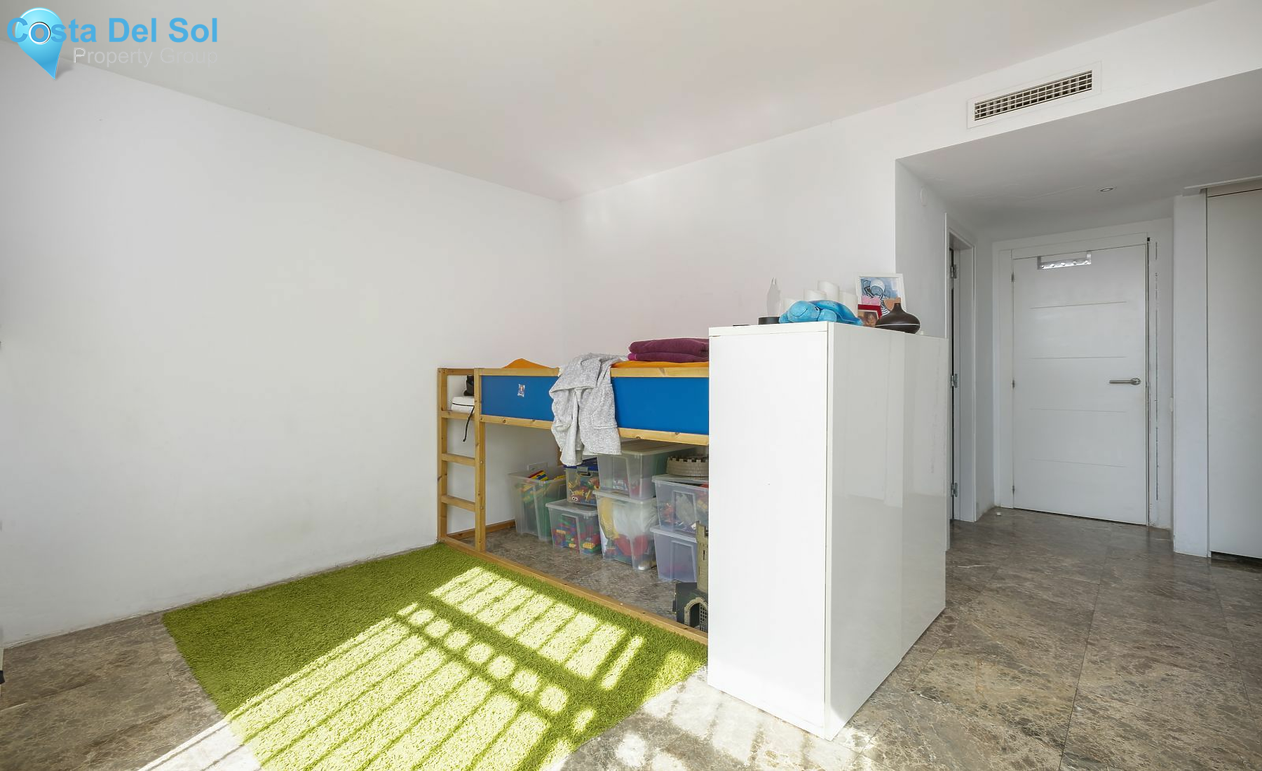 Detached Villa in Nueva Andalucía-1546798