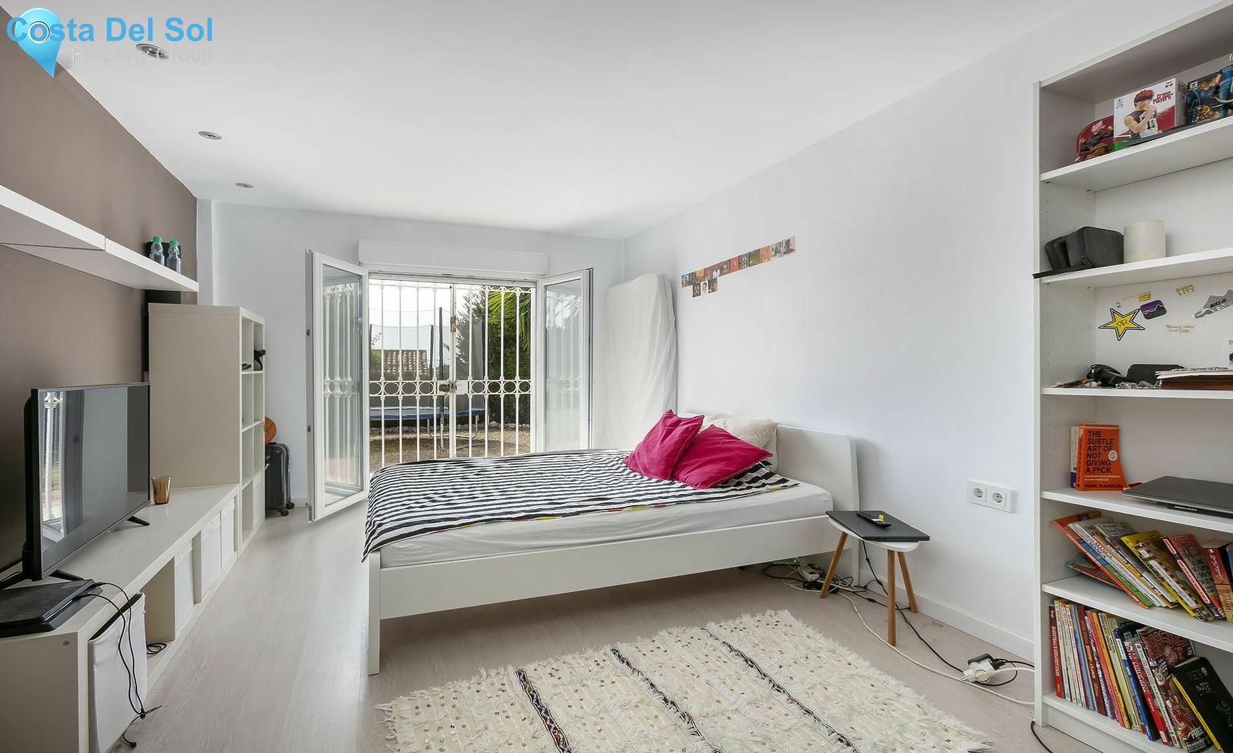 Detached Villa in Nueva Andalucía-1546800