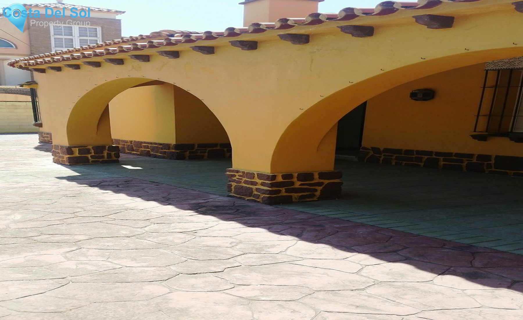 Detached Villa in Rincón de la Victoria-1233707