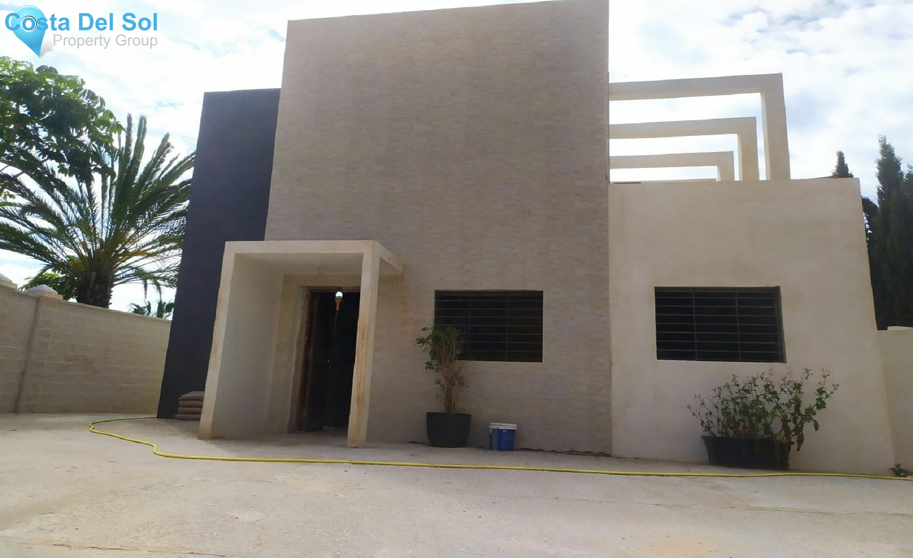 Detached Villa in Riviera del Sol-1126251