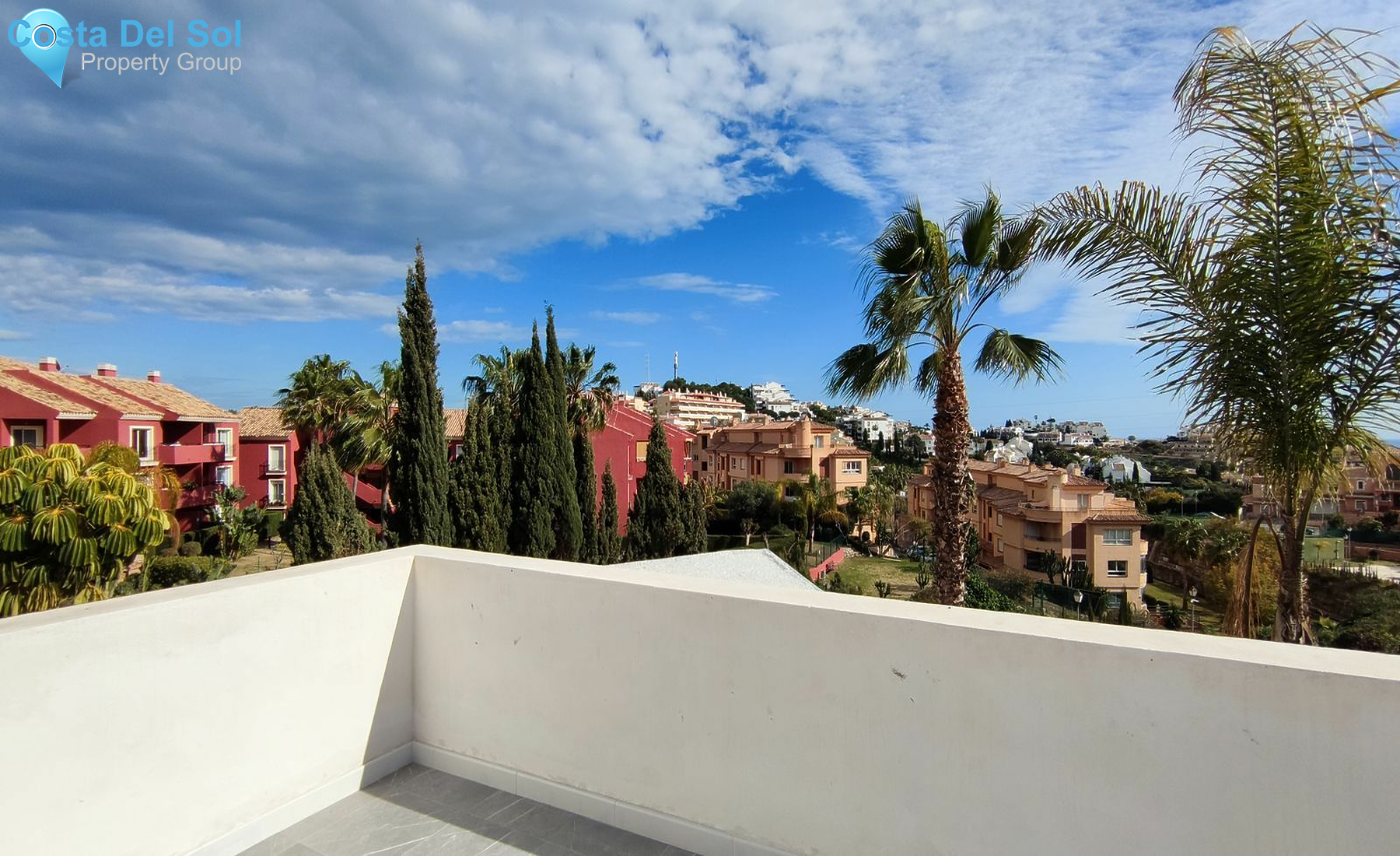 Detached Villa in Riviera del Sol-1126243