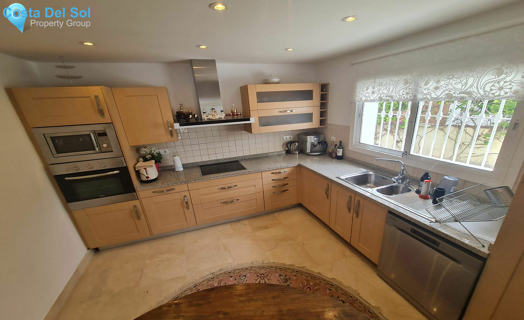 Detached Villa in Riviera del Sol-1138179