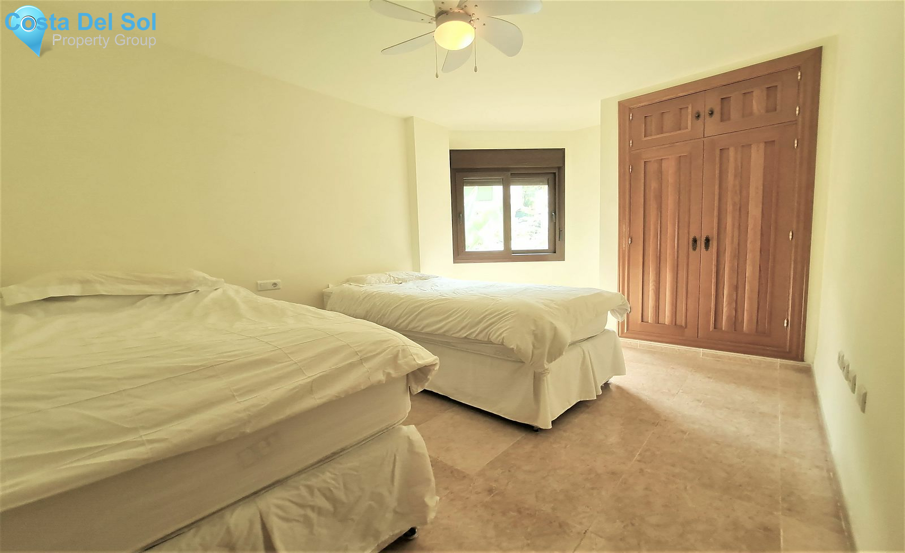 Detached Villa in Riviera del Sol-1162037