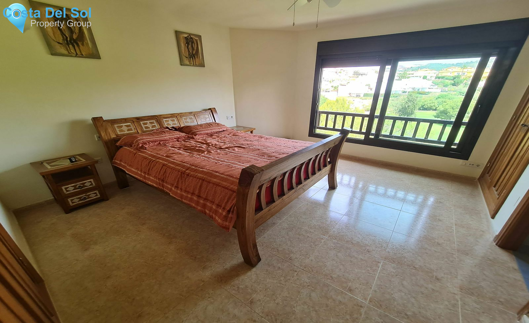 Detached Villa in Riviera del Sol-1162033