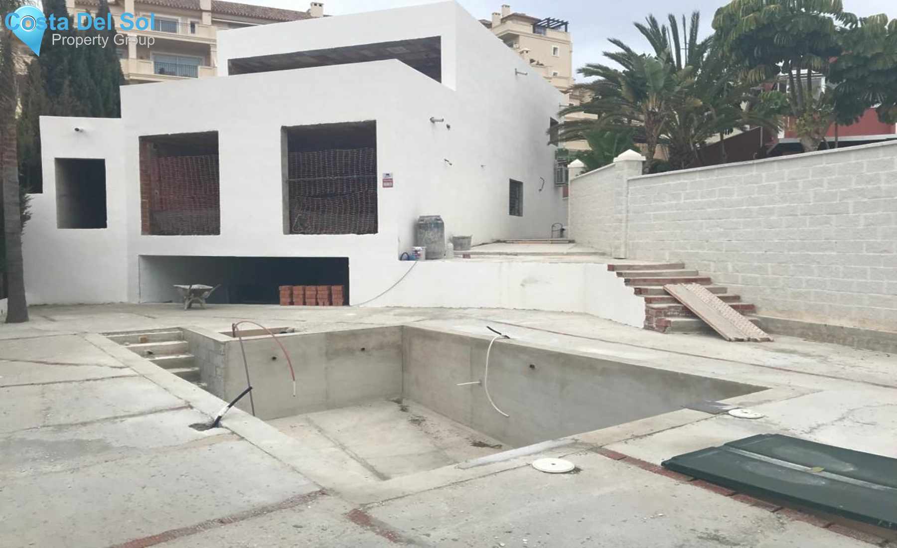 Detached Villa in Riviera del Sol-1162328