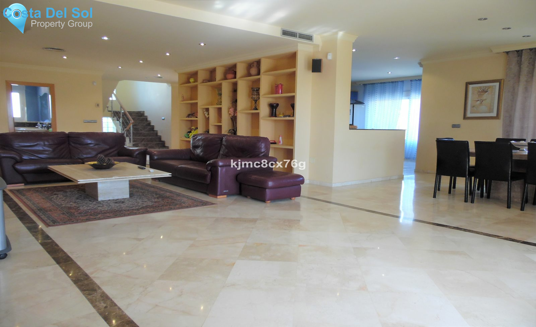Detached Villa in Riviera del Sol-1215105