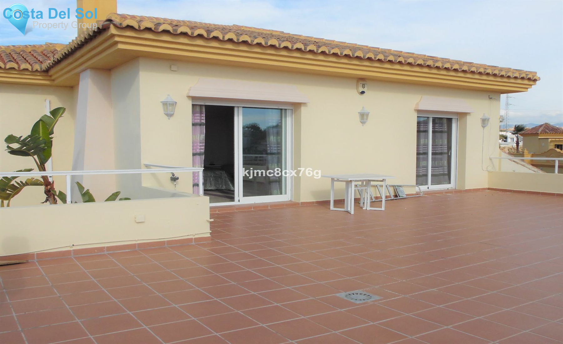 Detached Villa in Riviera del Sol-1215111