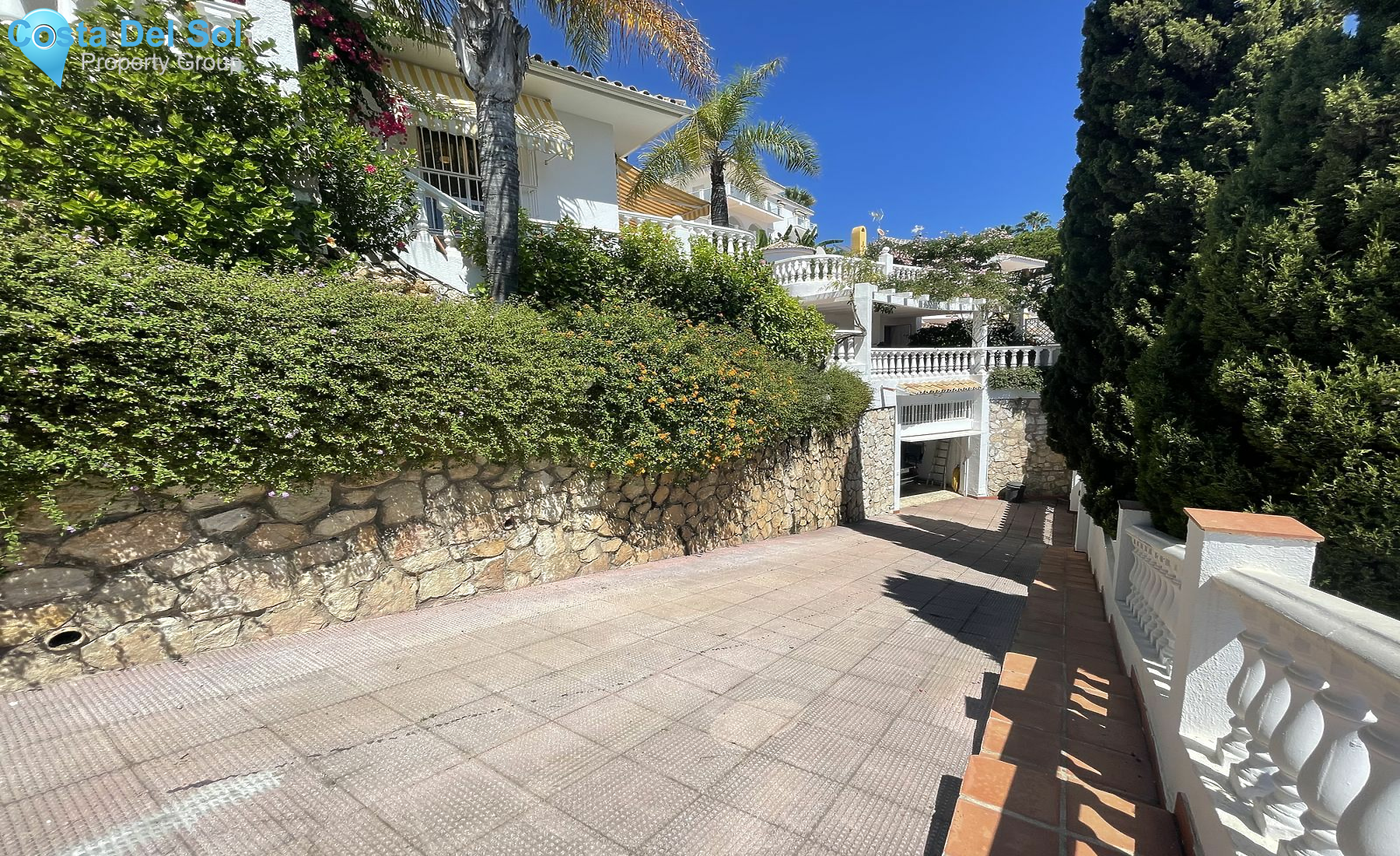 Detached Villa in Riviera del Sol-1474029