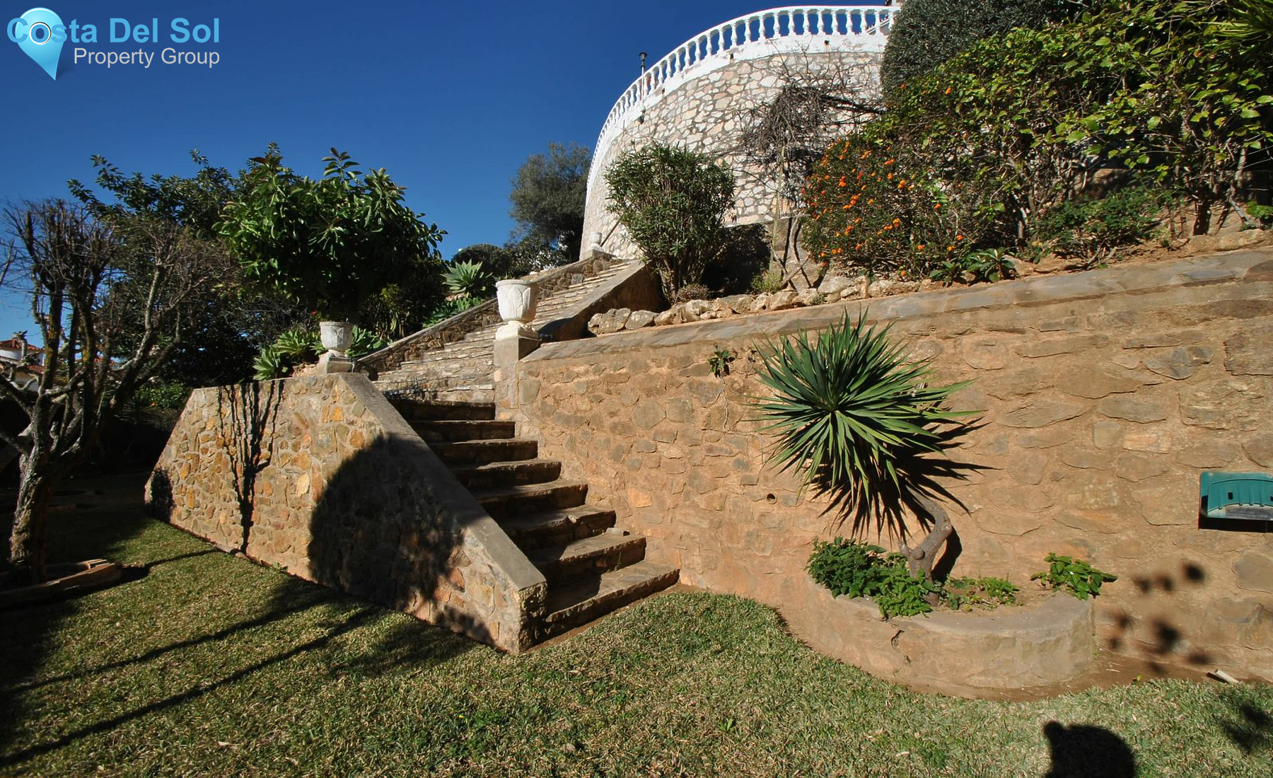 Detached Villa in Sierrezuela-1171626