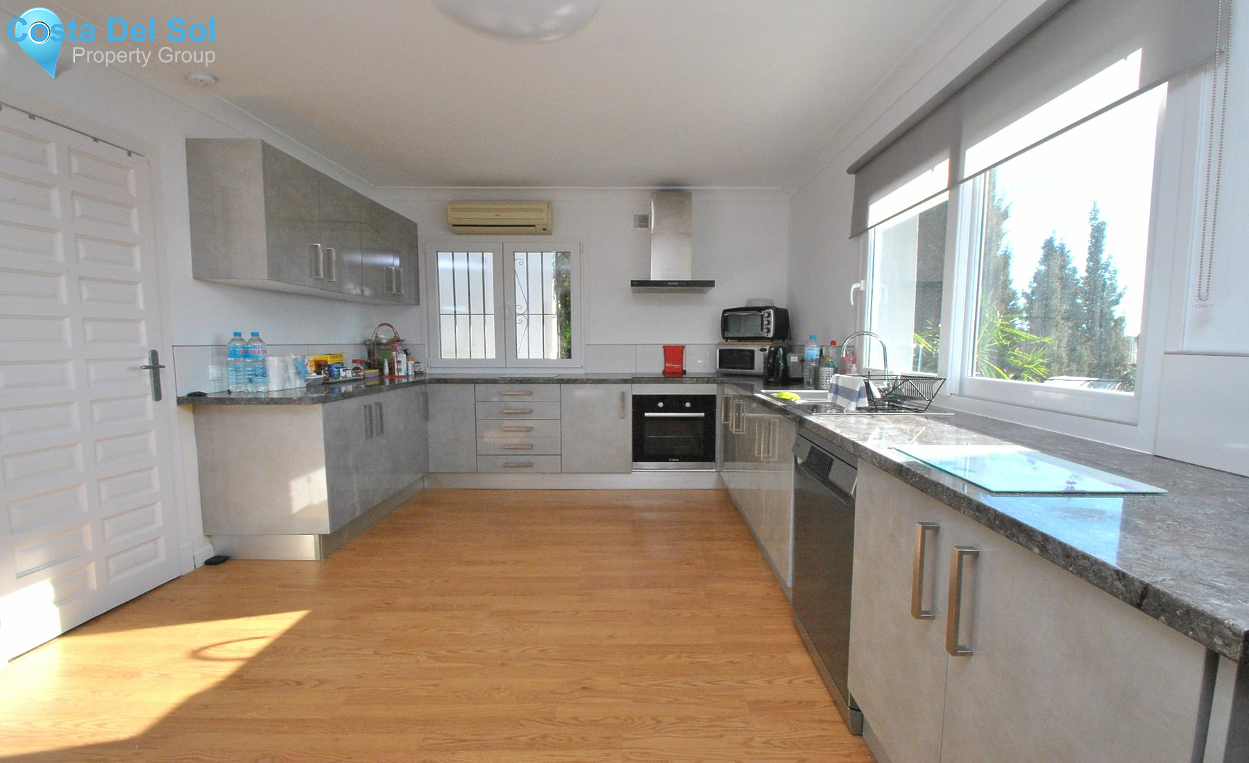 Detached Villa in Sierrezuela-1171613