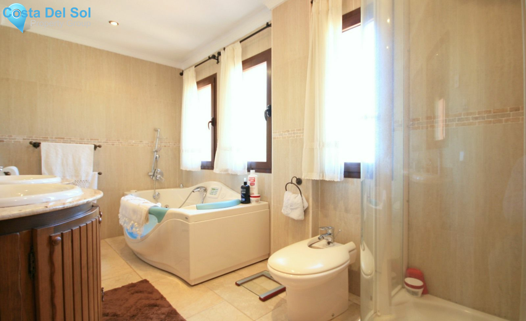 Detached Villa in Sierrezuela-1204306