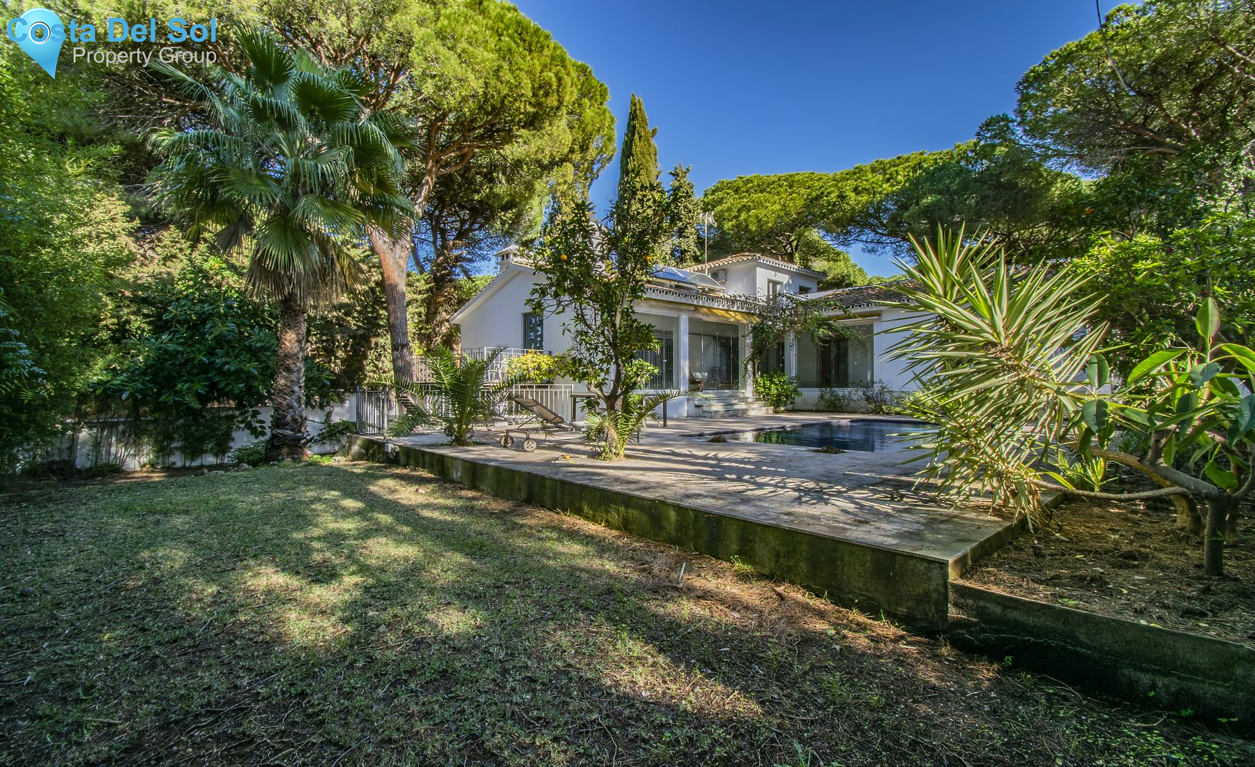 Detached Villa in The Golden Mile-1145151