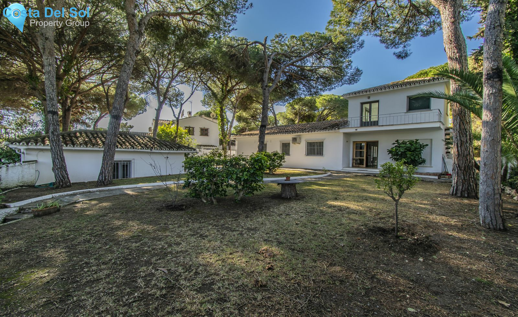 Detached Villa in The Golden Mile-1145153