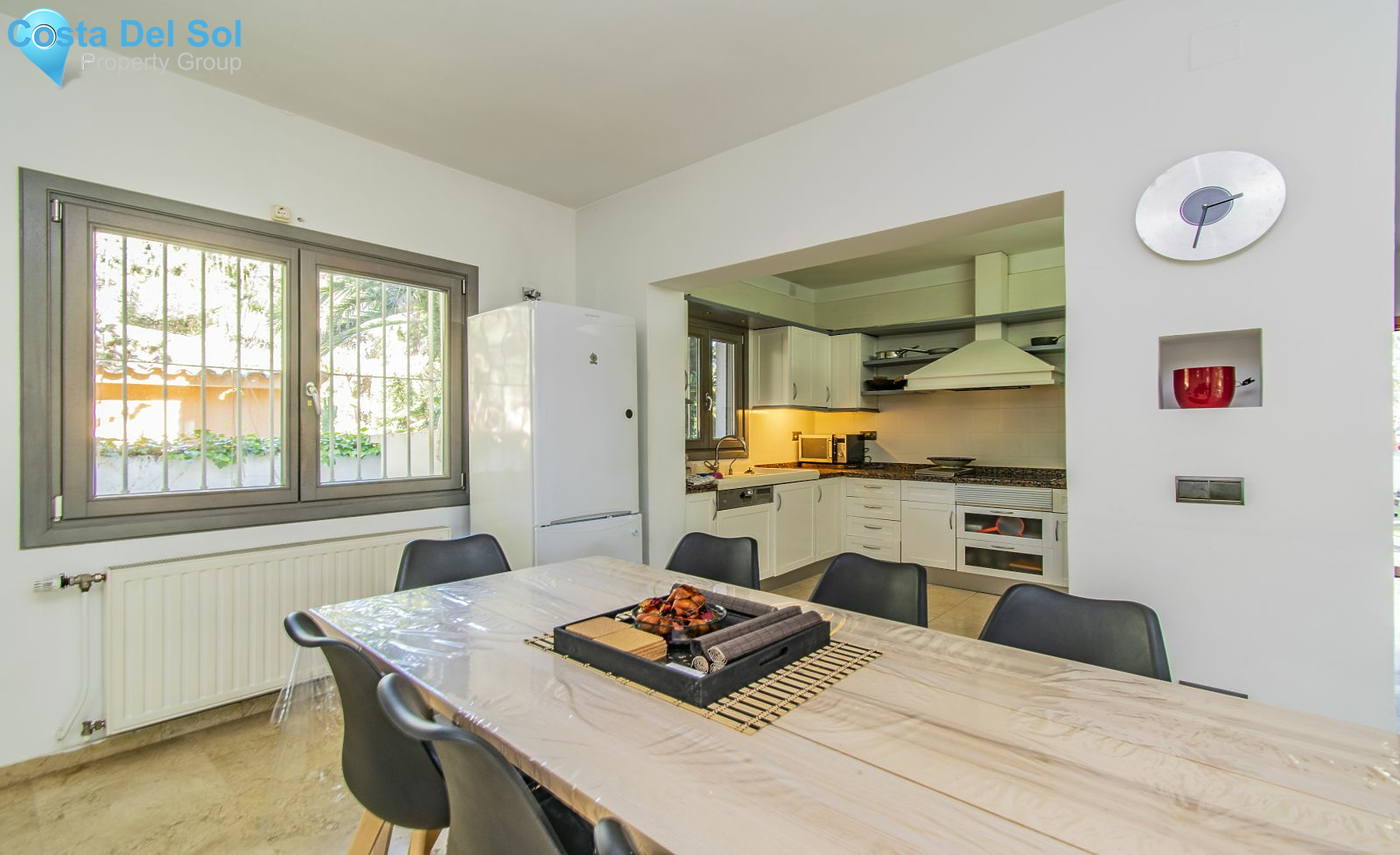 Detached Villa in The Golden Mile-1145158