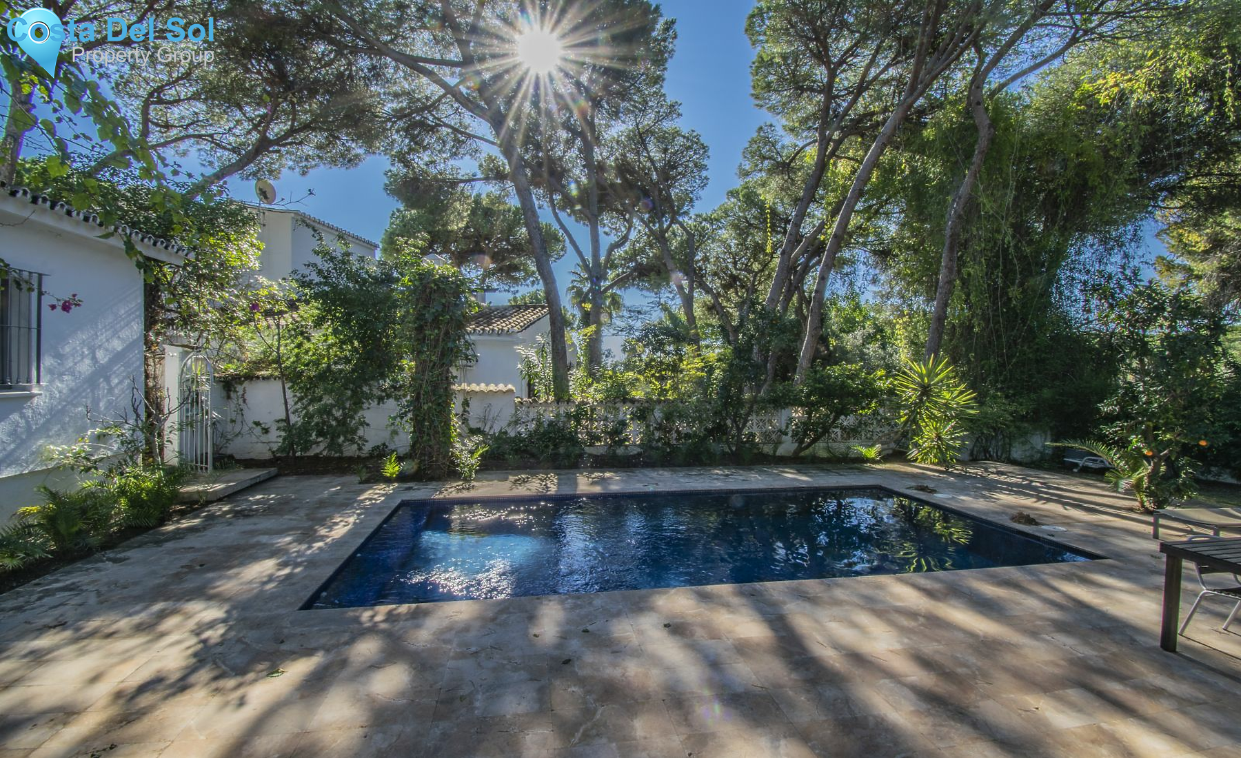 Detached Villa in The Golden Mile-1145144