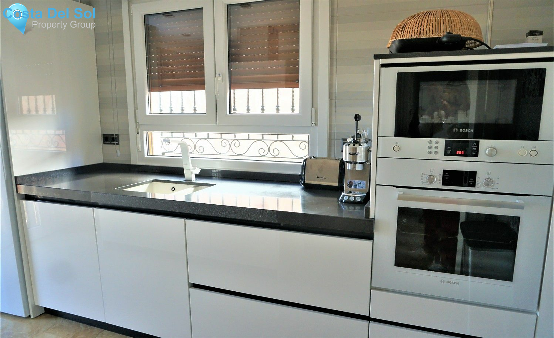 Detached Villa in Torre del Mar-1211773