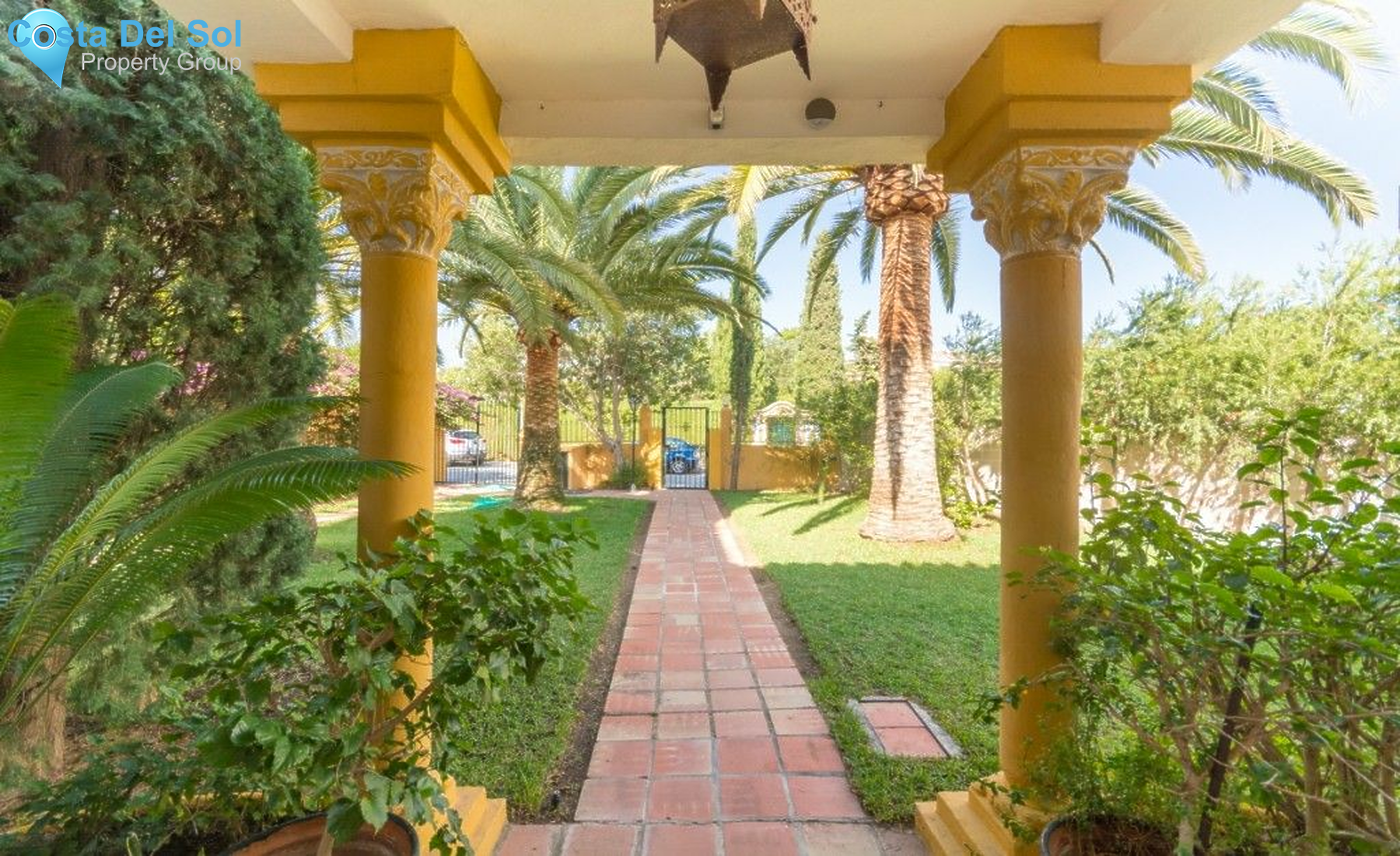 Detached Villa in Torremolinos-1201657