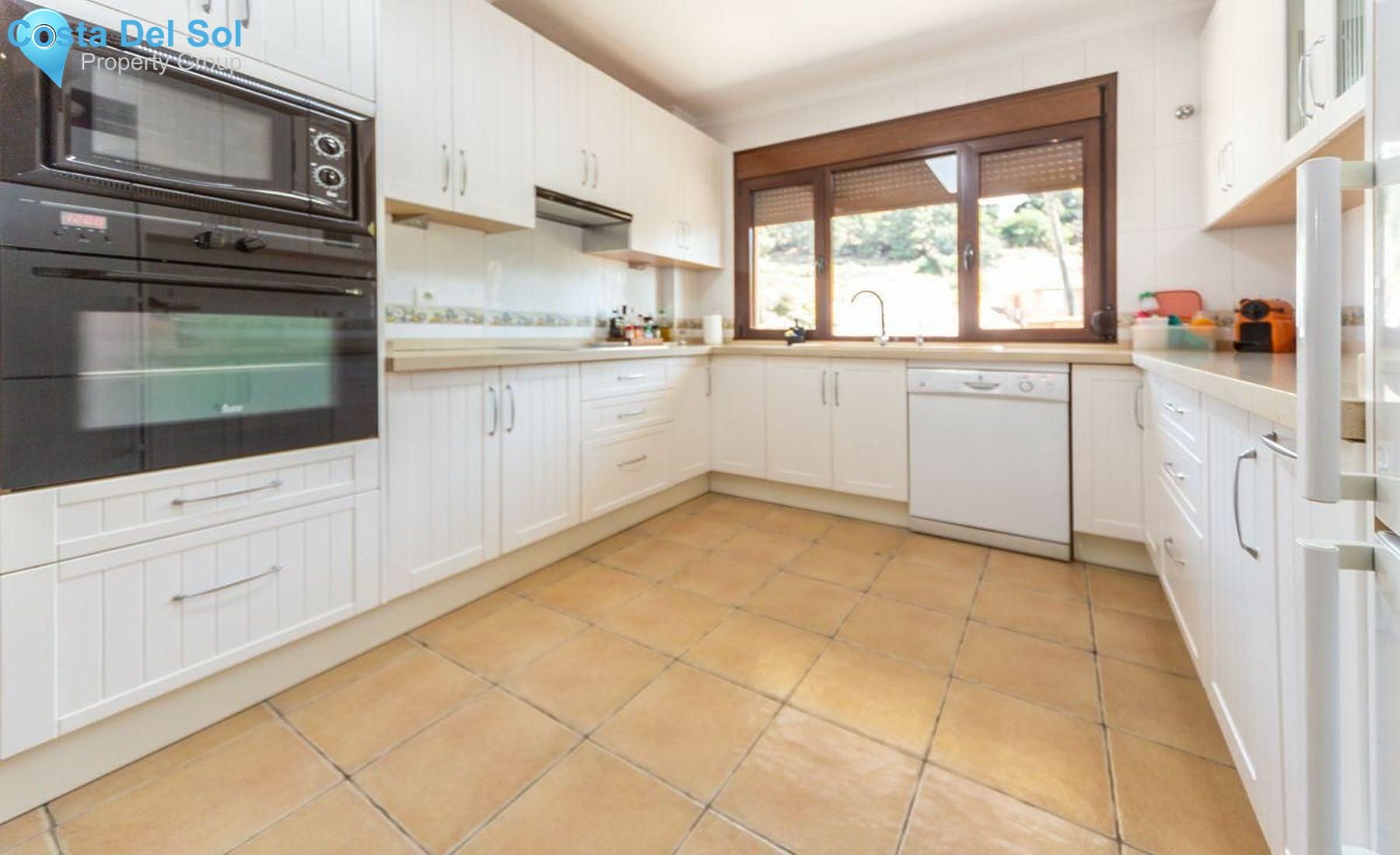 Detached Villa in Torremolinos-1394373