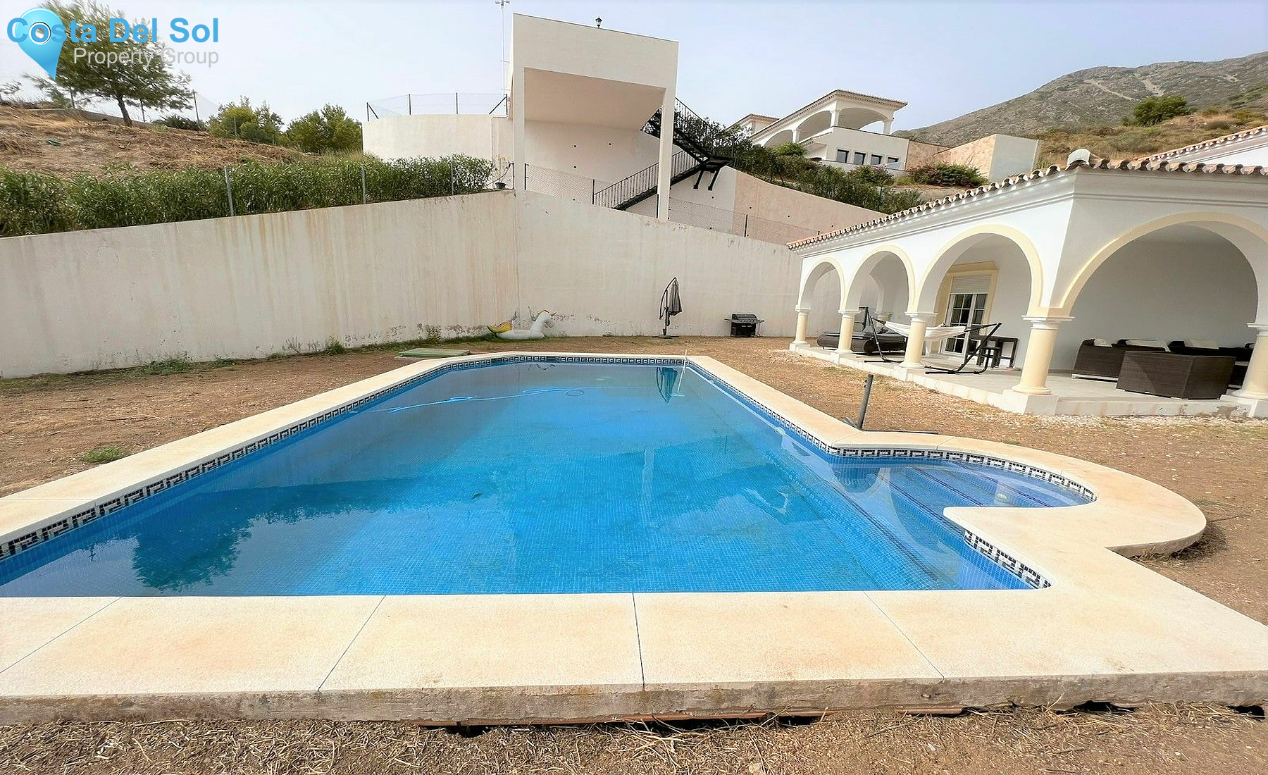 Detached Villa in Valtocado-1443374