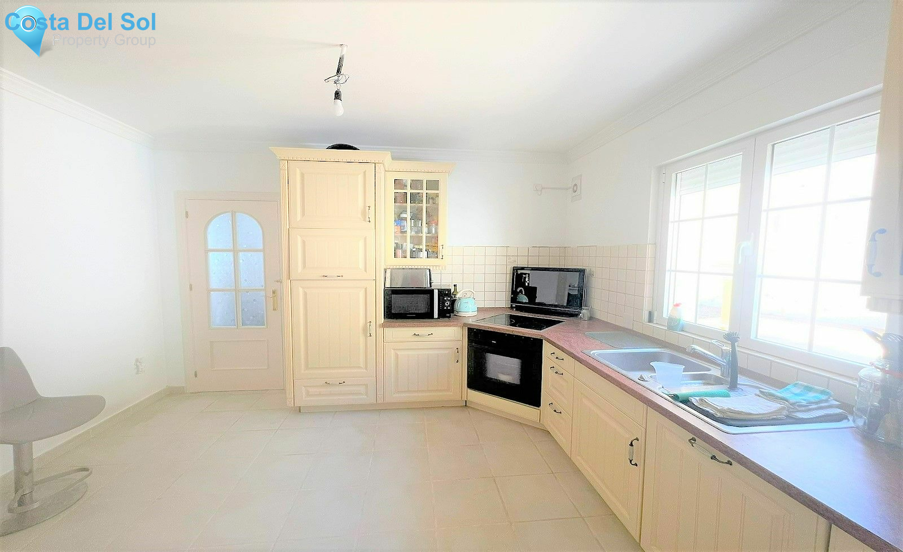 Detached Villa in Valtocado-1443365