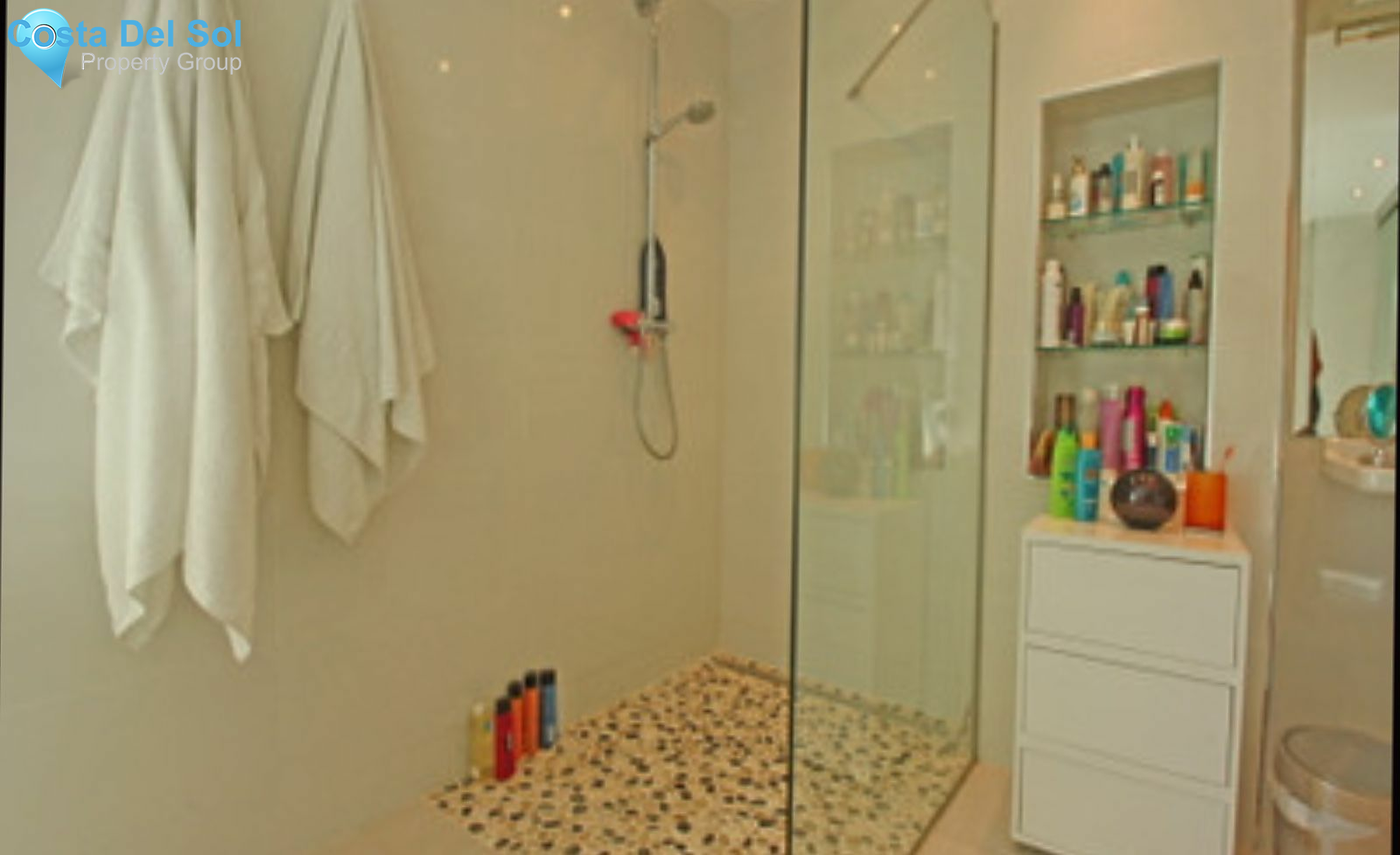 Detached Villa in Valtocado-1464503