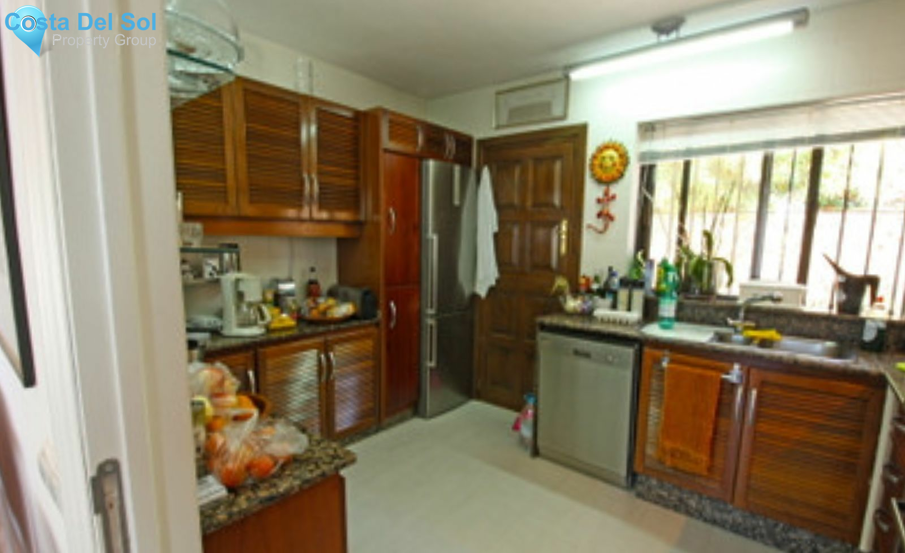 Detached Villa in Valtocado-1464504