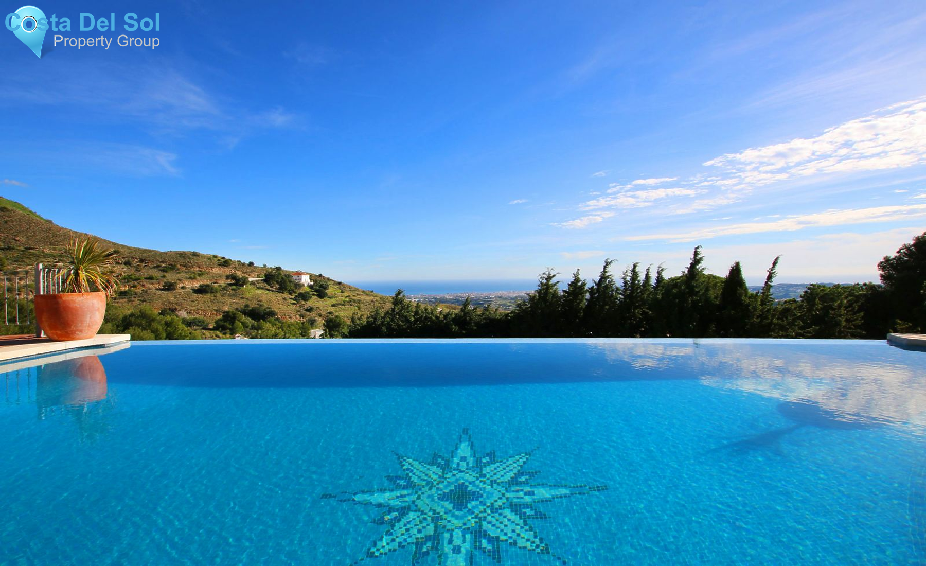 Detached Villa in Valtocado