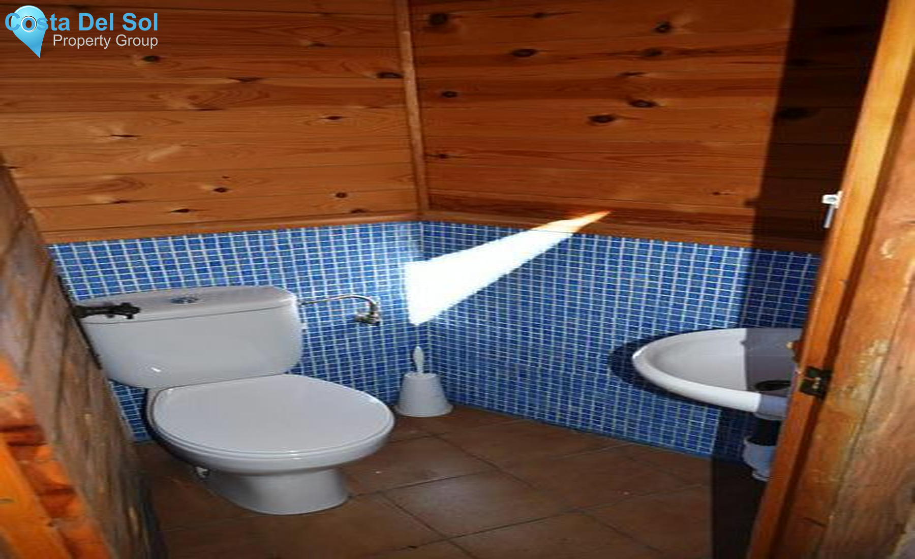 Detached Villa in Vélez-Málaga-1232340