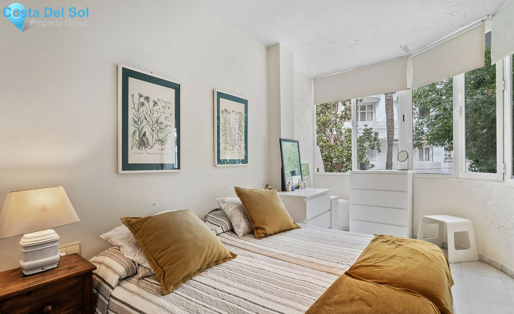 Duplex in The Golden Mile-1435004