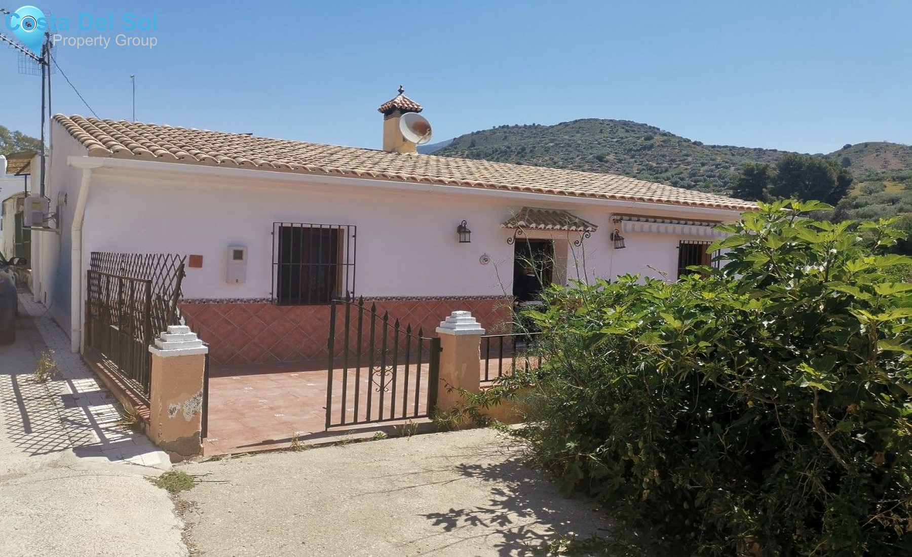 Finca - Cortijo in Alcaucín-1227452