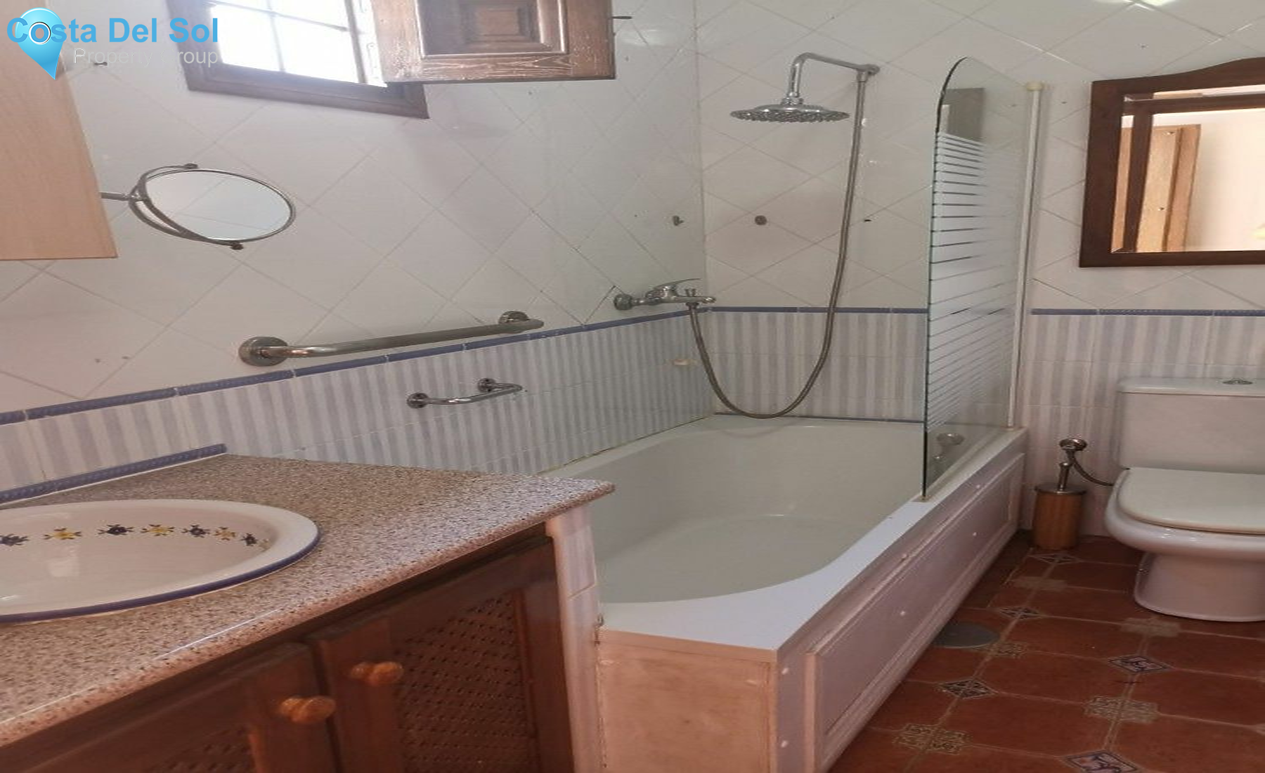 Finca - Cortijo in Alcaucín-1227465