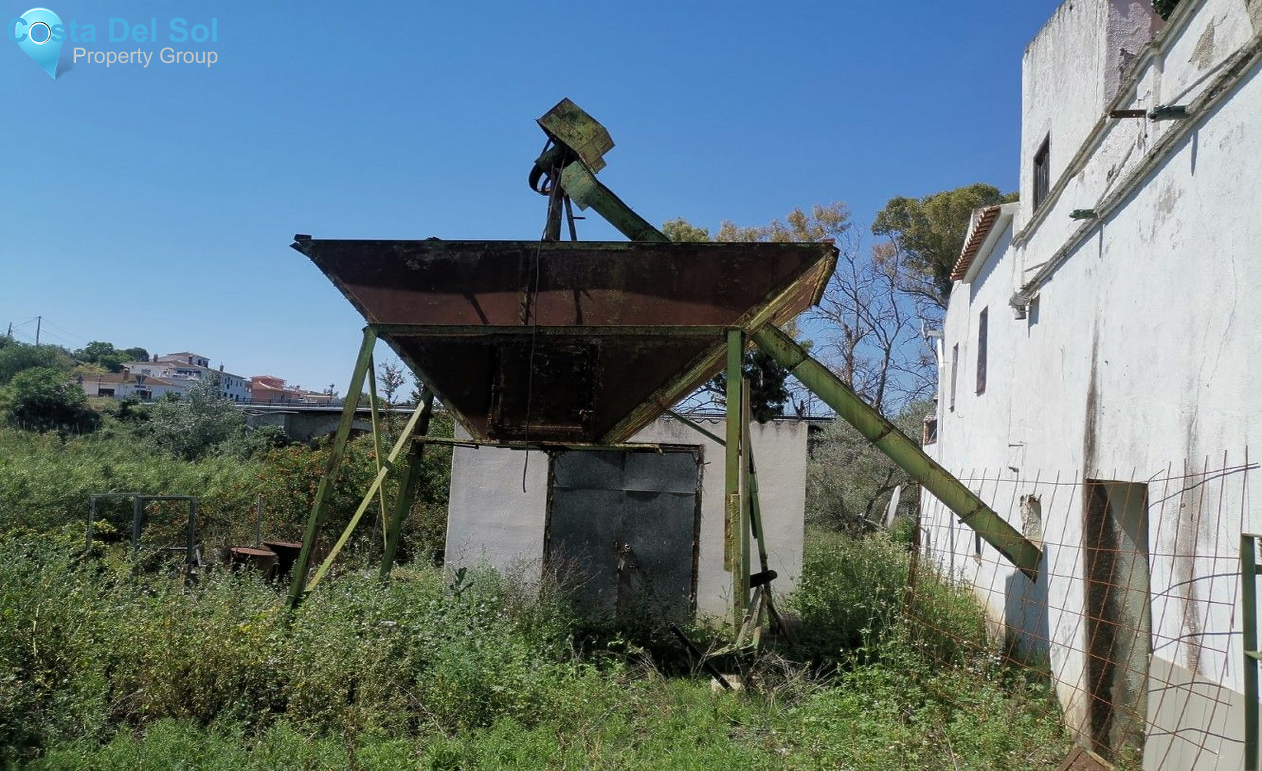 Finca - Cortijo in Alcaucín-1227453