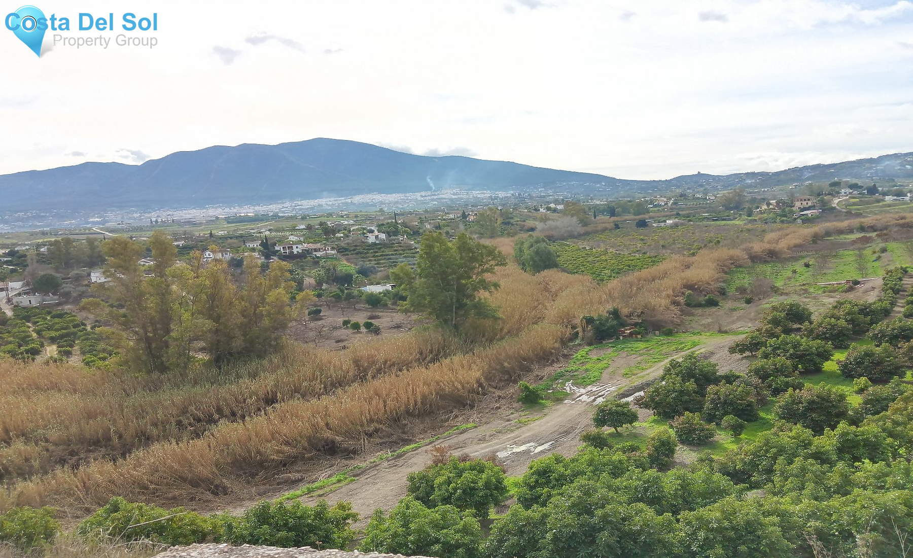 Finca - Cortijo in Alhaurín el Grande-1226637