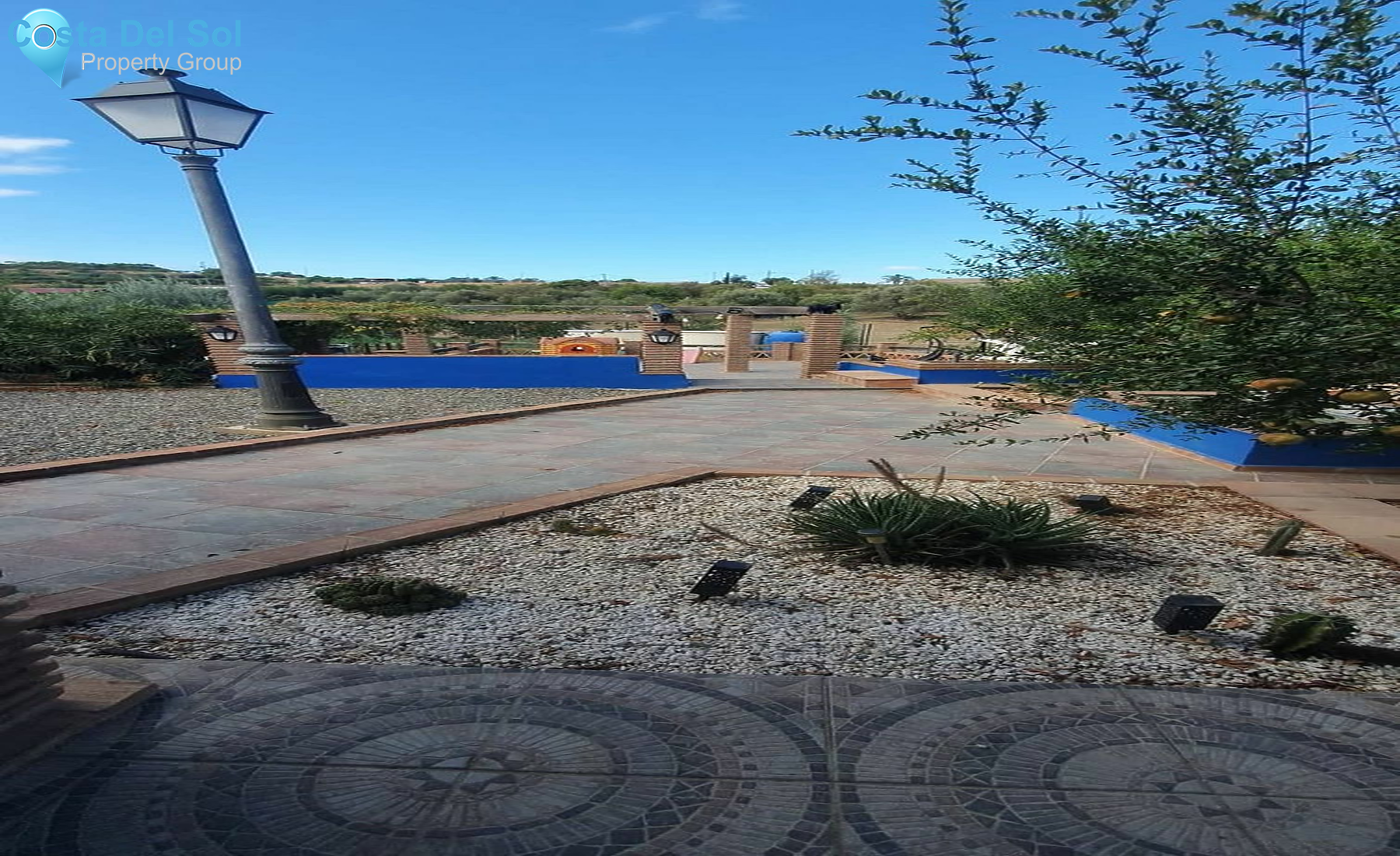 Finca - Cortijo in Alhaurín el Grande-1516952