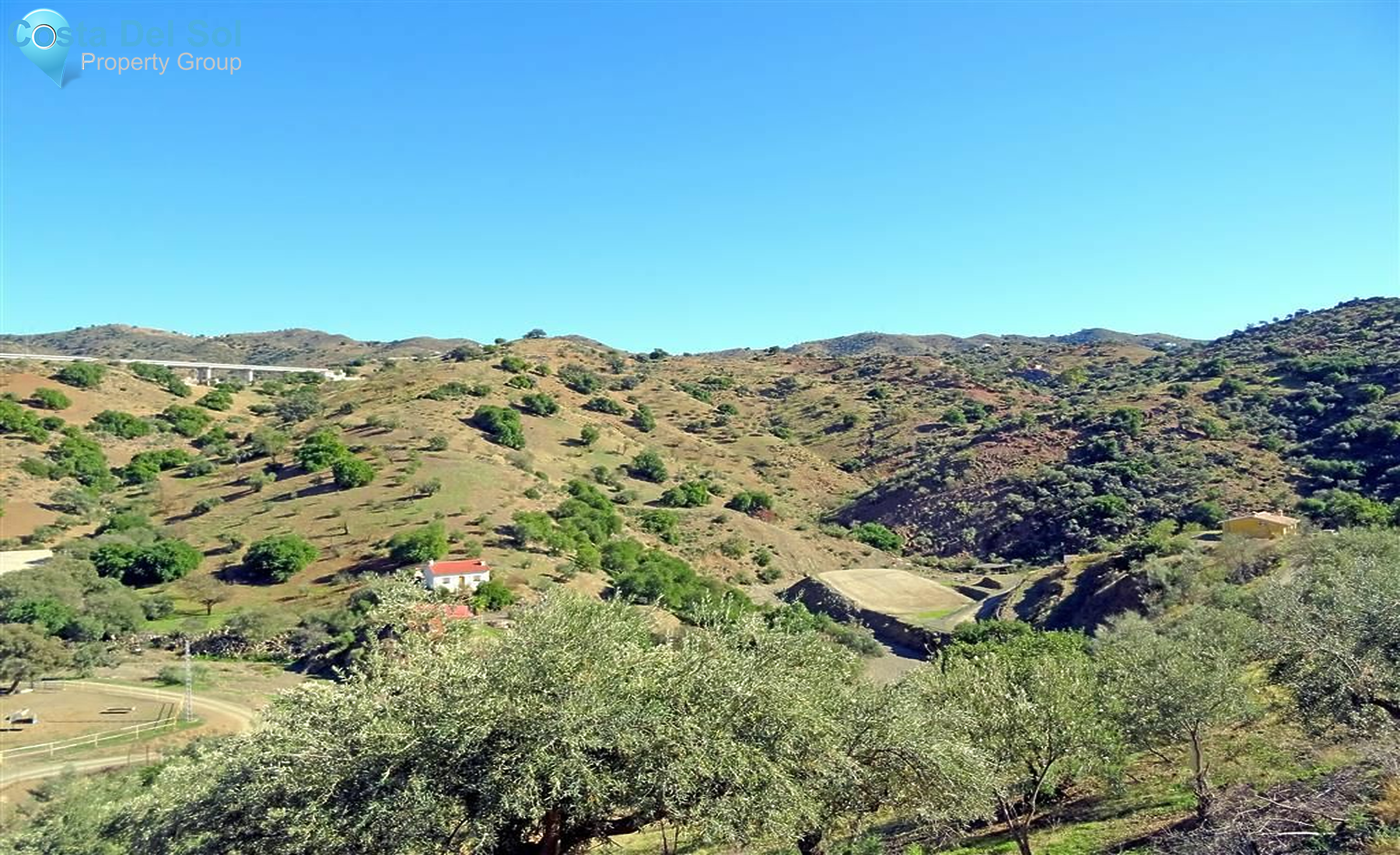 Finca - Cortijo in Almogía-1132397