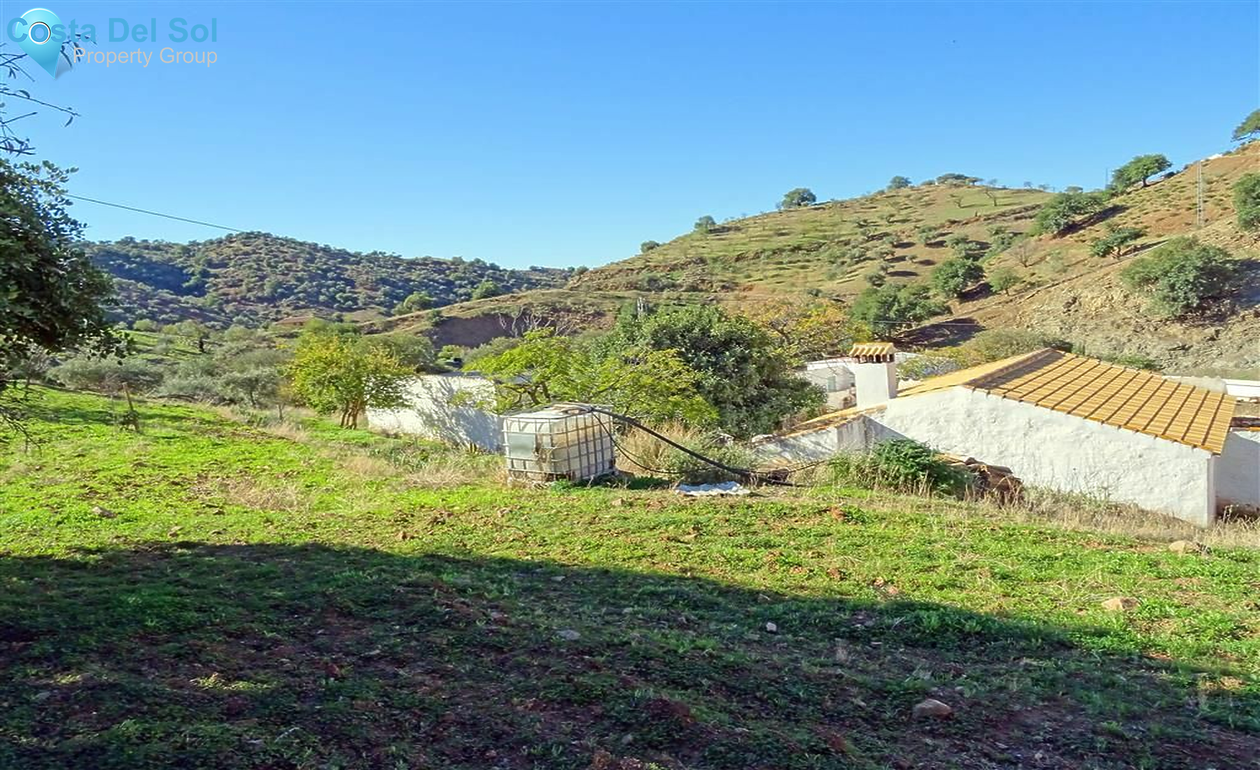Finca - Cortijo in Almogía-1132409