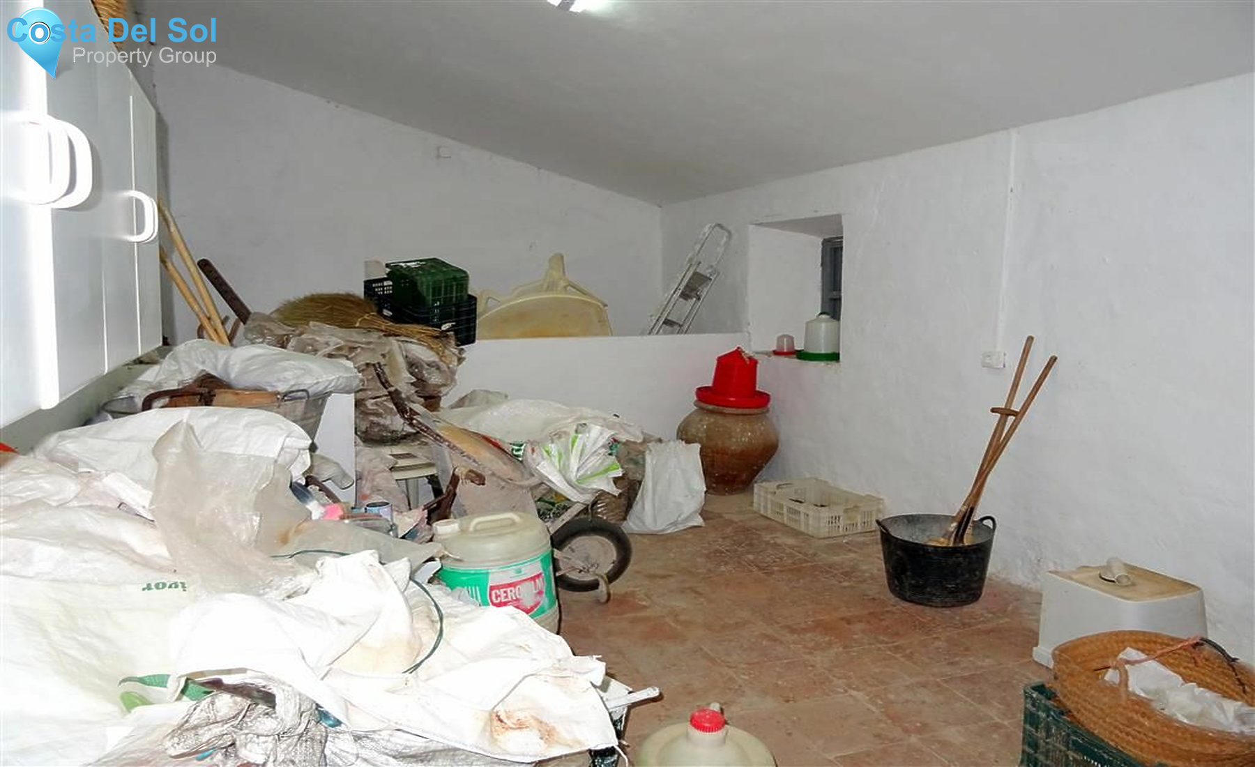 Finca - Cortijo in Almogía-1132403